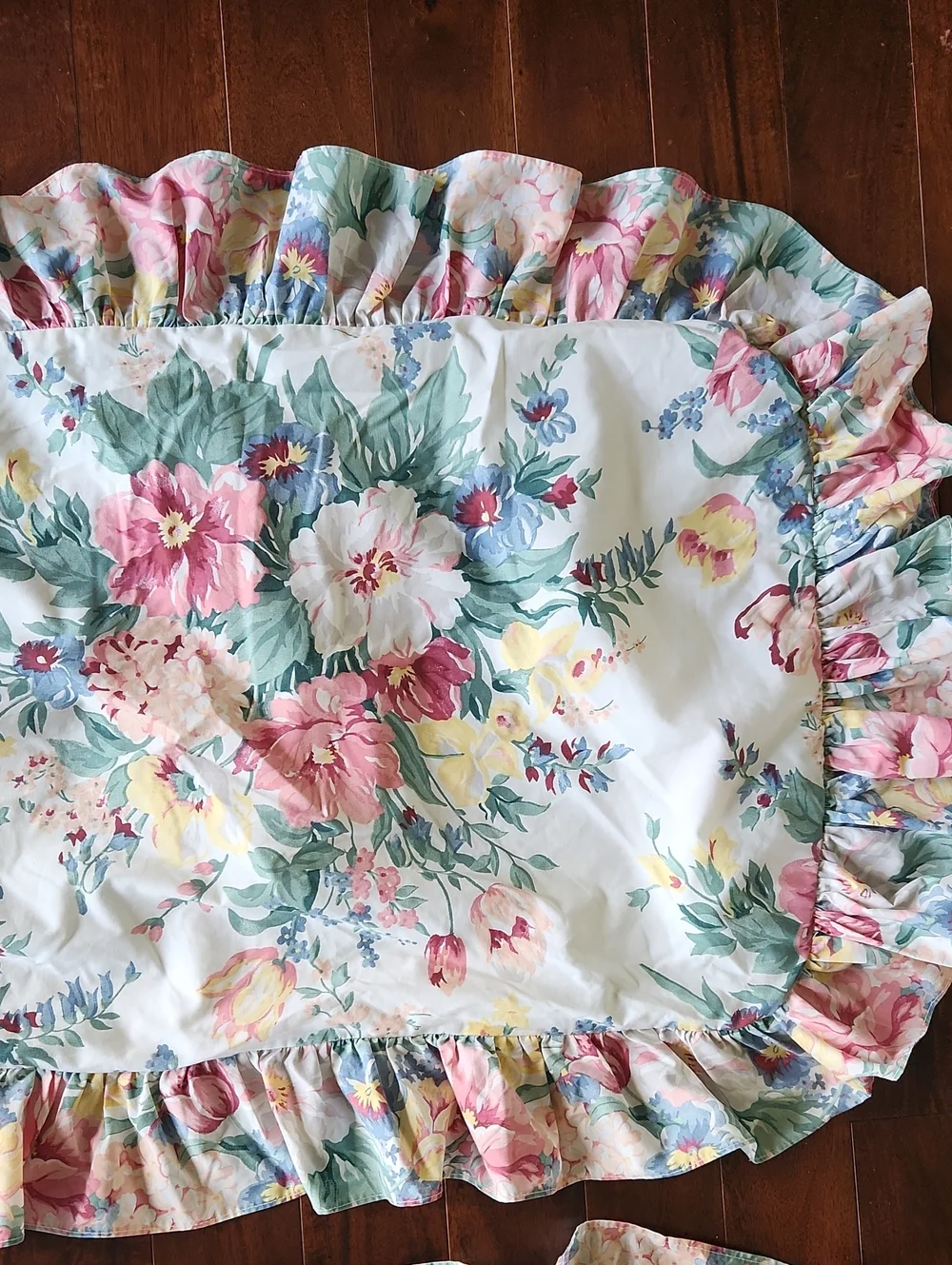 Vintage Bold Floral Print Pillow Shams Ruffle Standard‎ Custom Cottagecore